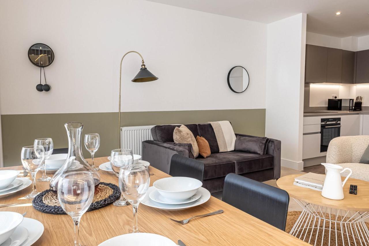 Modern Apartments With Balcony In Merton Near Wimbledon By Sojo Stay Mitcham Exteriér fotografie