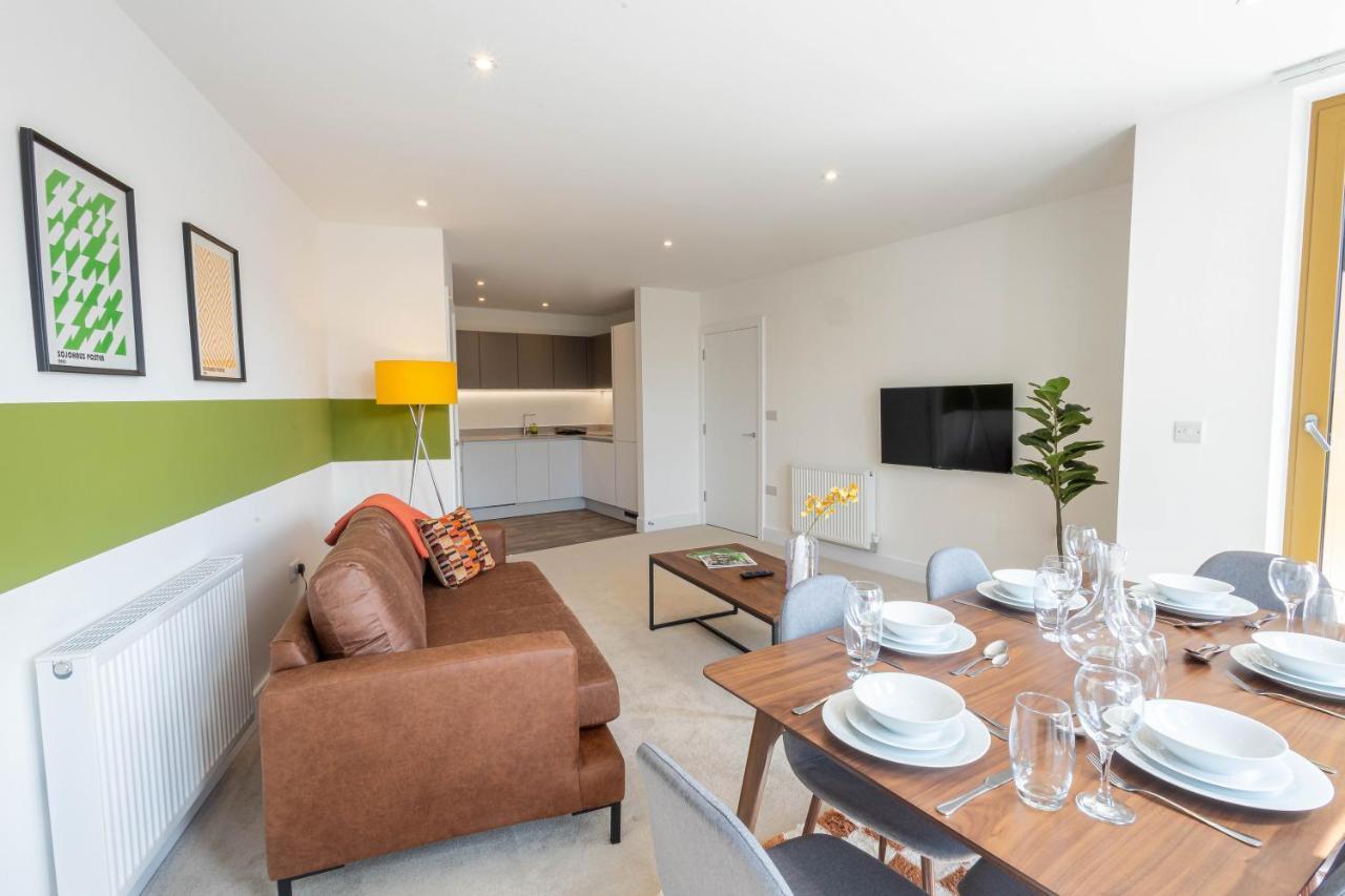 Modern Apartments With Balcony In Merton Near Wimbledon By Sojo Stay Mitcham Exteriér fotografie